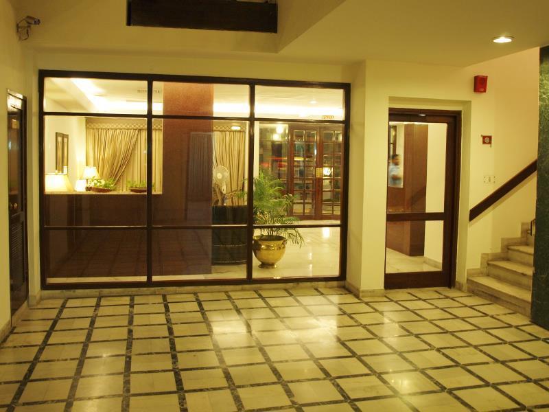 The Bmk Hotel New Delhi Eksteriør billede